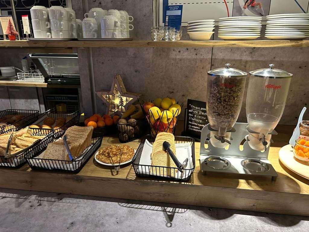 Ibis Budget Nantes Nord Saint Herblain Ресторан фото