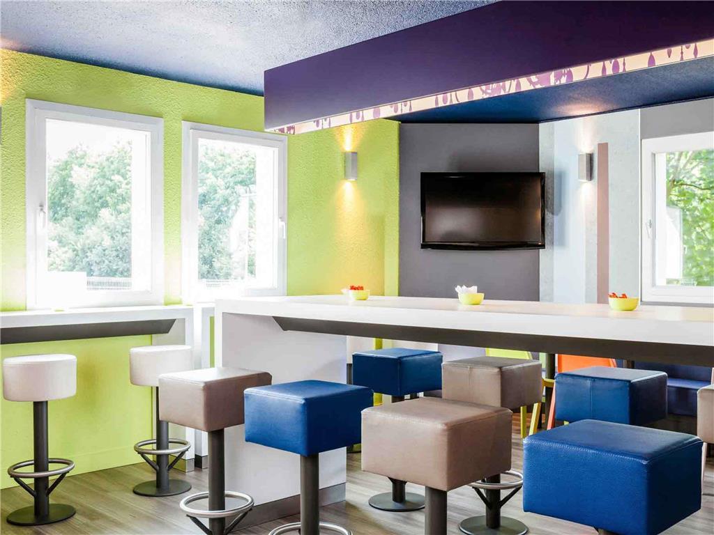 Ibis Budget Nantes Nord Saint Herblain Ресторан фото